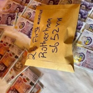 Undetectable Counterfeit BankNotes (USD,GBP)